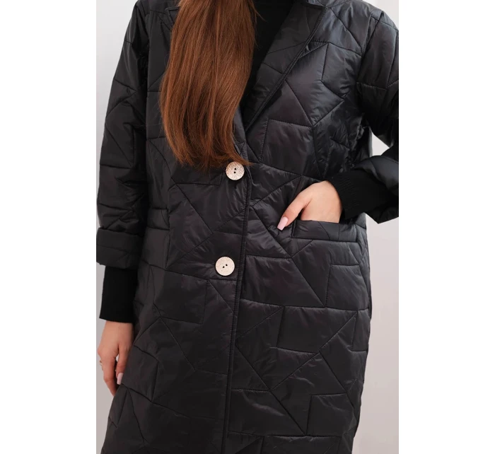 Dámská bunda Plus Size prošívaná s ozdobnými knoflíky a límcem černá Dámská bunda Plus Size prošívaná s ozdobnými knoflíky a límcem černá