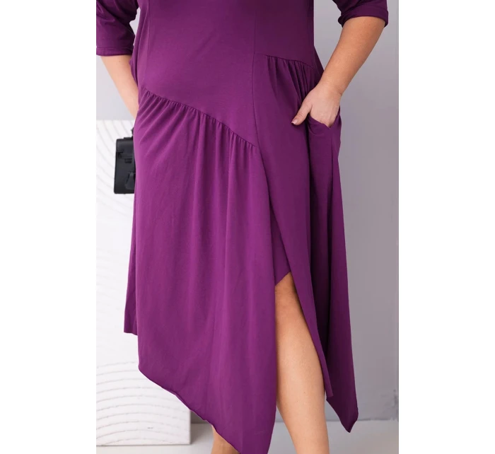 Dámská bavlněná model 21881281 Plus Size s asymetrickým lemem tmavě fialová - K-Fashion