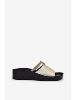 Kožené Dámské Pantofle S Dekorativním Páskem model 21698297 Zlaté - S.Barski