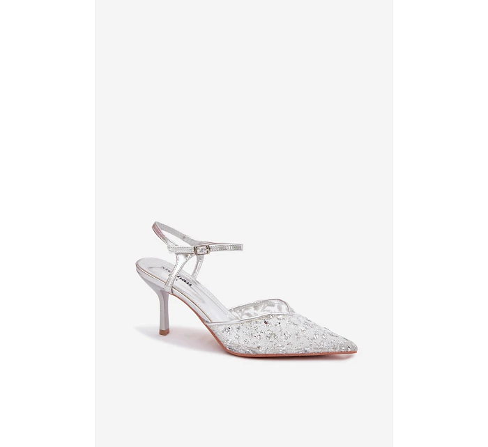 Dámské síťované sandály na jehlovém podpatku se zdobením Stříbrné model 22103201 - Boto Dámské síťované sandály na jehlovém podpatku se zdobením Stříbrné model 22103201 - Boto