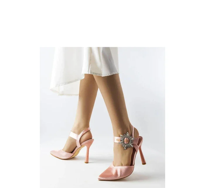 Lodičky na jehlách  model 207800 Solea