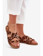 Dámské sandály na plochém podpatku se zlatými hroty model 21702300 - Boto Dámské sandály na plochém podpatku se zlatými hroty model 21702300 - Boto