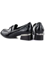 Dámské lakované polobotky s ozdobným podpatkem černé model 22015127 - VINCEZA