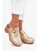 Dámské sandály na podpatku se sponou zlaté model 21700151 - Boto Dámské sandály na podpatku se sponou zlaté model 21700151 - Boto