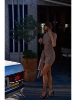 model 20970460 Mini šaty s vázáním vpředu béžové - Moe