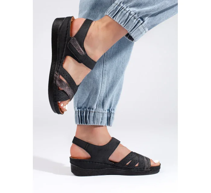 Stylové černé dámské sandály platforma Stylové černé dámské sandály platforma