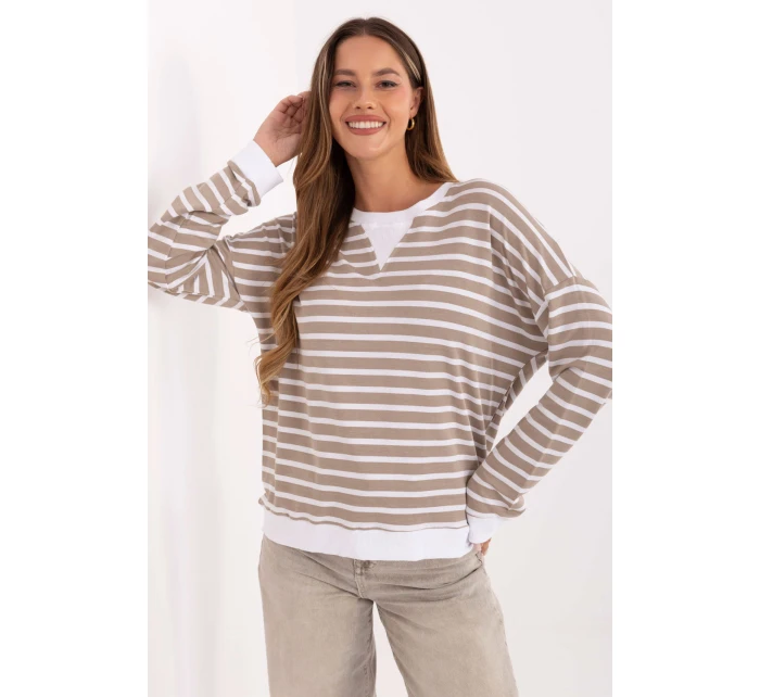 Halenka  model 218833 Relevance