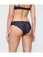 AMOURETTE CHARM - celokrajkové brazilky neviditelné pod oblečením Triumph AMOURETTE CHARM - celokrajkové brazilky neviditelné pod oblečením Triumph