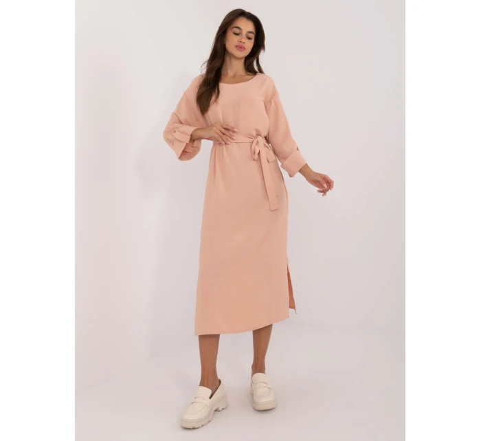 Sukienka LK SK model 20470338 brzoskwiniowy - FPrice