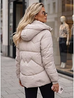 Kurtka damska zimowa pikowana z kapturem jasnobeżowa FashionStreet TY5750 Kurtka damska zimowa pikowana z kapturem jasnobeżowa FashionStreet TY5750