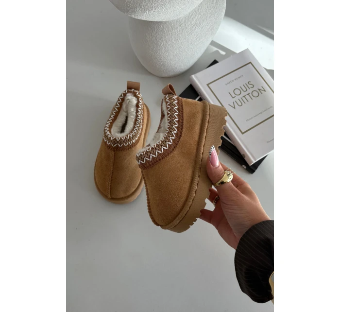 Dětské sněhule s výšivkou Camel model 21711227 - Boto