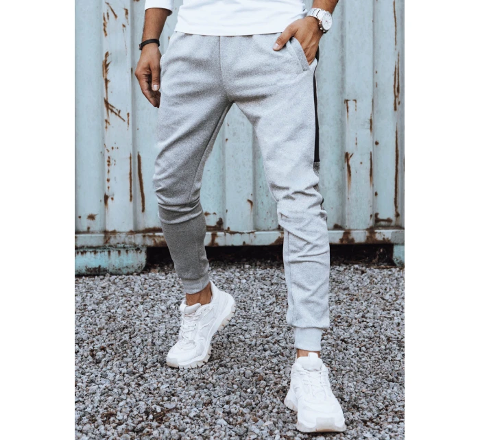 Pánské světle šedé teplákové kalhoty model 21972465 - Dstreet Pánské světle šedé teplákové kalhoty model 21972465 - Dstreet