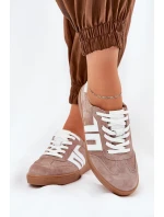 Kopačky Sportovní Boty Z Semiše Béžové model 21690645 - VINCEZA