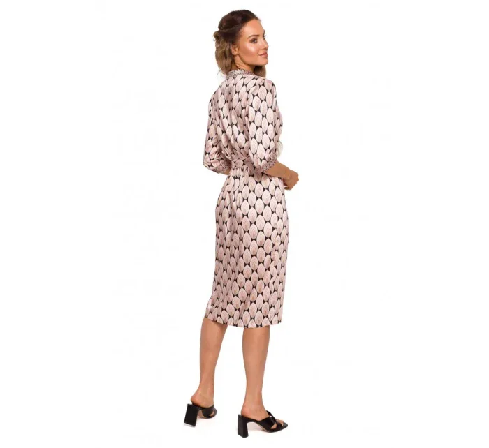 M668 Zavinovací šaty s potiskem - model 3