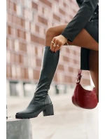 Černé kozačky nad kolena na sloup Vinceza 58332 Černé kozačky nad kolena na sloup Vinceza 58332