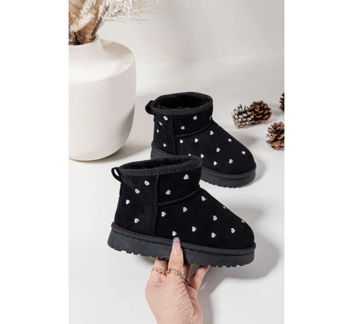 Dětské sněhule se srdíčky Gracina – černé