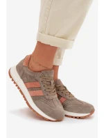 Dámské tenisky z přírodního semiše tmavě zelené model 22013959 - EVENTO Dámské tenisky z přírodního semiše tmavě zelené model 22013959 - EVENTO