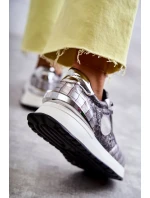 Dámská sportovní obuv na klínku GOE KK2N4083 stříbrne Dámská sportovní obuv na klínku GOE KK2N4083 stříbrne