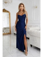 model 21903948 Přiléhavé dlouhé maxi šaty s obálkovým výstřihem a rozparkem tmavě modré - numoco basic model 21903948 Přiléhavé dlouhé maxi šaty s obálkovým výstřihem a rozparkem tmavě modré - numoco basic