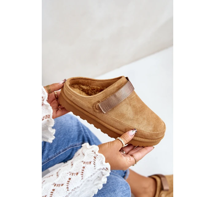 Dámské pantofle vyhřívané kožíškem na platformě Camel Azida