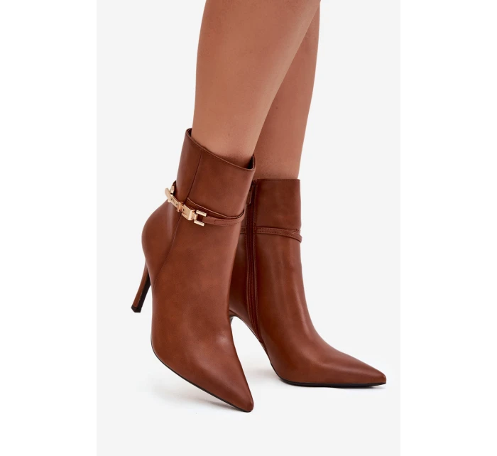 Dámské kotníkové boty na jehlovém podpatku s páskem a zlatým zateplené Camel model 21710800 - Boto Dámské kotníkové boty na jehlovém podpatku s páskem a zlatým zateplené Camel model 21710800 - Boto