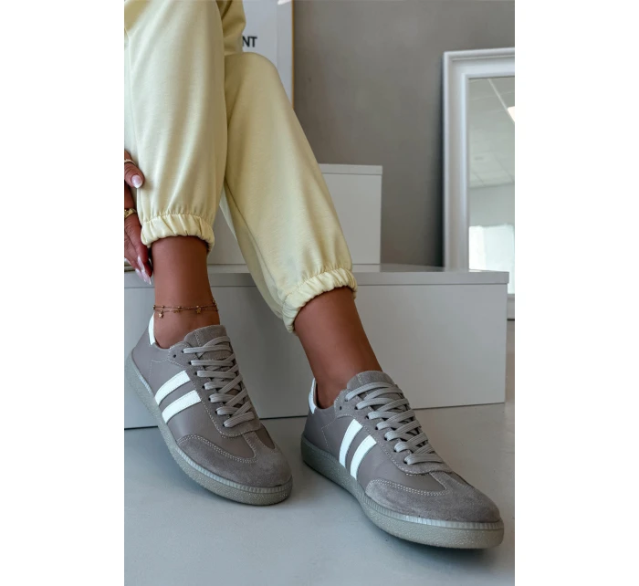 model 21935182 Kožené Nízké Dámské Tenisky Tmavě Béžové - Zazoo model 21935182 Kožené Nízké Dámské Tenisky Tmavě Béžové - Zazoo