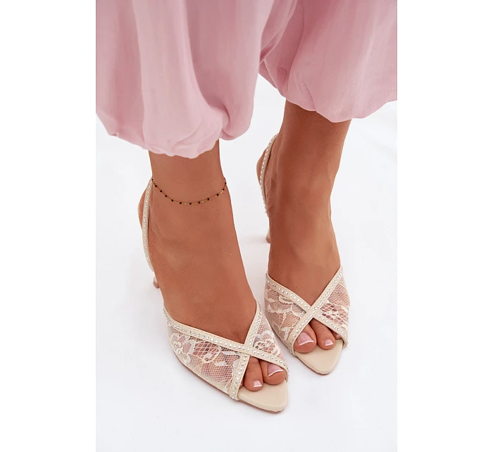 Dámské sandály na podpatku s krajkou a ozdobami Béžové Melivelle