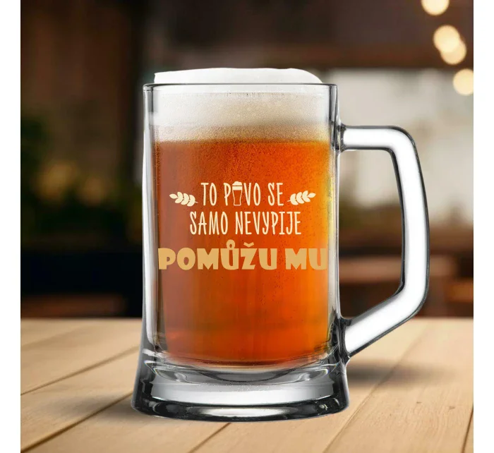 TO PIVO SE SAMO NEVYPIJE... POMŮŽU MU - pivní sklenice 0,5 TO PIVO SE SAMO NEVYPIJE... POMŮŽU MU - pivní sklenice 0,5