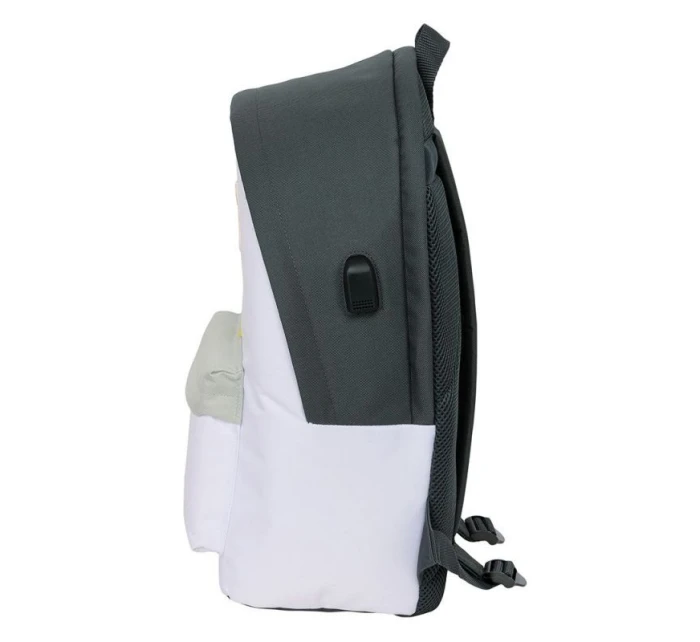 Sportovní batoh Realu Madrid s USB a pro notebook batoh model 21256382 - Inny Sportovní batoh Realu Madrid s USB a pro notebook batoh model 21256382 - Inny