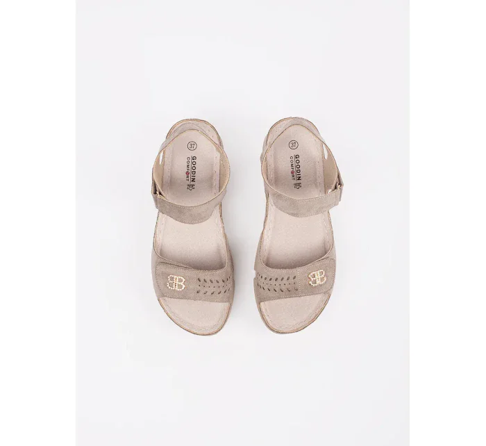 Moderní hnědé sandály dámské platforma Moderní hnědé sandály dámské platforma