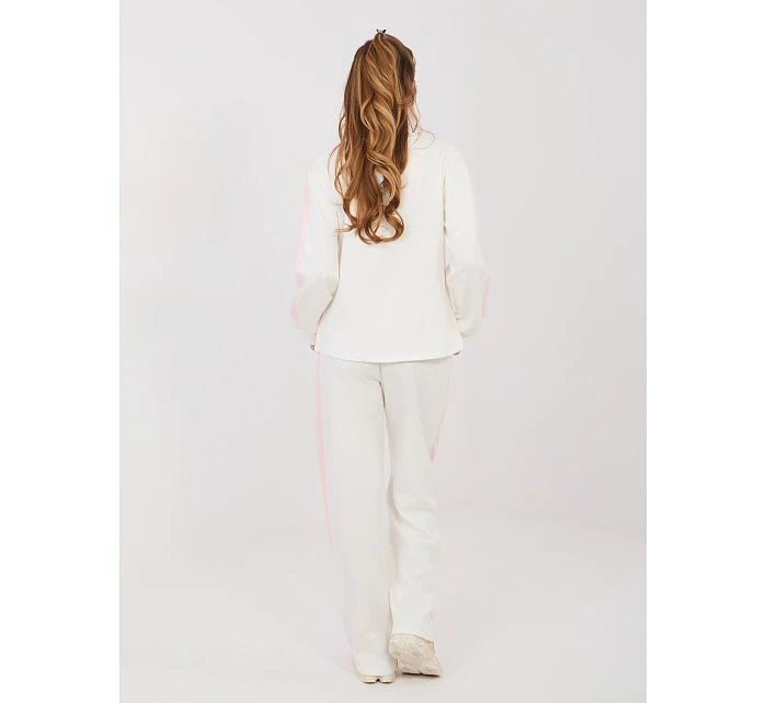 Spodnie dresowe IT DR model 22067076 ecru - FPrice Spodnie dresowe IT DR model 22067076 ecru - FPrice