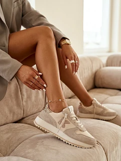 Kožené Semišové Dámské Tenisky Na Platformě  Béžové model 22073057 - VINCEZA