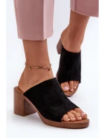 Elegantní Lehké Dámské Sandály Na Podpatku Béžové Varnila Elegantní Lehké Dámské Sandály Na Podpatku Béžové Varnila