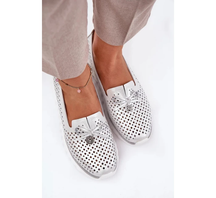 Dámské ažurové polobotky z přírodní kůže – stříbrné