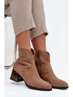 Dámské kotníkové boty z přírodní semiš s podpatkem vyhřívané model 21713380 Camel - VINCEZA