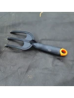 ZAHRADNÍ VIDLICE ZAHRADNÍ VIDLICE