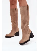 Dámské kozačky na podpatku Béžová shoes model 22018569 - Step in style Dámské kozačky na podpatku Béžová shoes model 22018569 - Step in style