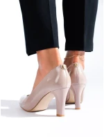 Krásné hnědé dámské lodičky na širokém podpatku Krásné hnědé dámské lodičky na širokém podpatku