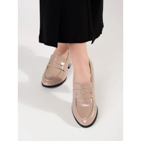 Praktické hnědé dámské  polobotky Obcas