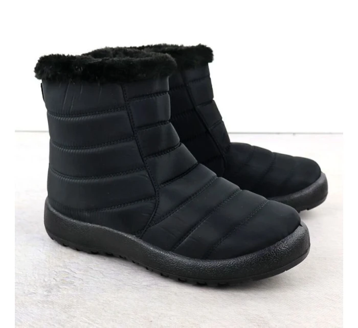 Dámské ploché zateplené sněhule černé model 21906469 - Potocki Dámské ploché zateplené sněhule černé model 21906469 - Potocki