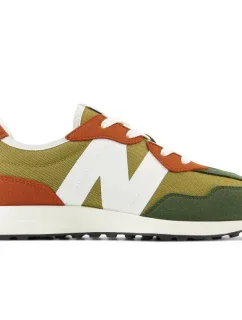 Chlapecké boty černé model 22001788 - New Balance