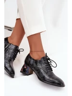 Kožené lakované dámské lodičky na podpatku s krystaly Artiker 57C0072 šedé