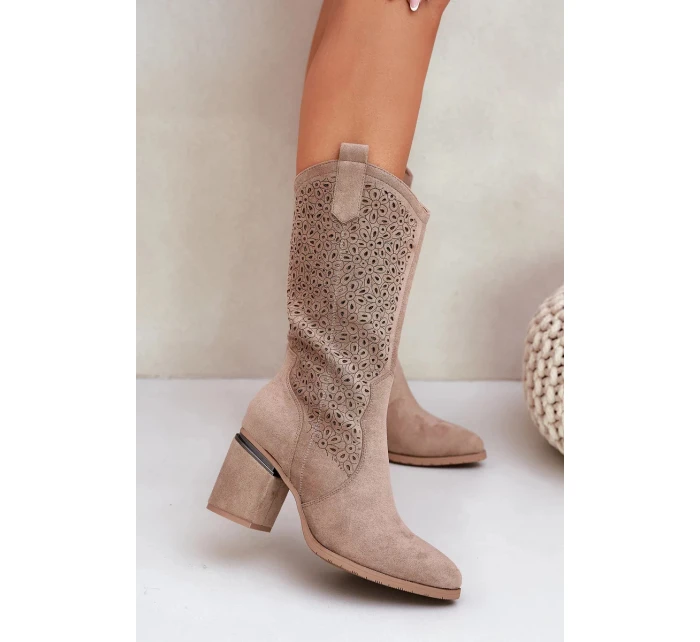 Dámské perforované kozačky do poloviny lýtka ve stylu kovbojek S.Barski – béžové, eko kůže Dámské perforované kozačky do poloviny lýtka ve stylu kovbojek S.Barski – béžové, eko kůže