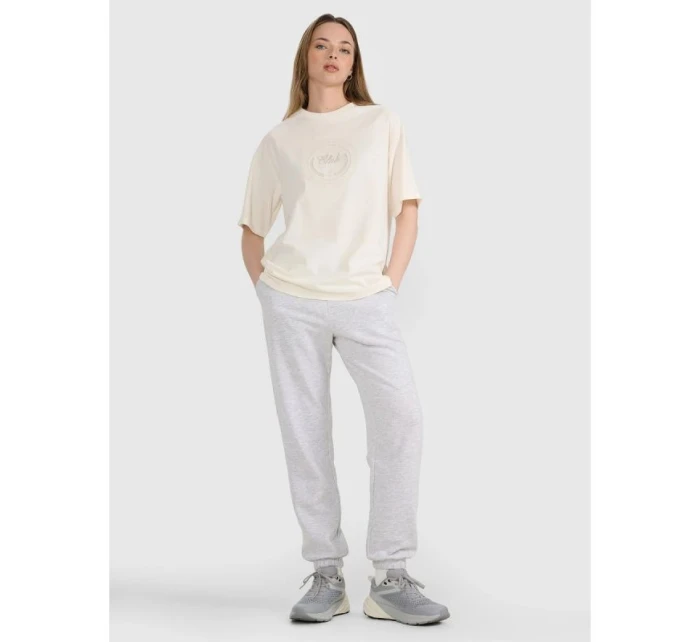 Dámské tričko oversize s potiskem 4F 4FRSS25TTSHF2791-11S Dámské tričko oversize s potiskem 4F 4FRSS25TTSHF2791-11S