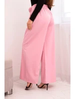 Dámské elegantní kalhoty s širokou nohavicí a ozdobným květem cukrově růžový Dámské elegantní kalhoty s širokou nohavicí a ozdobným květem cukrově růžový