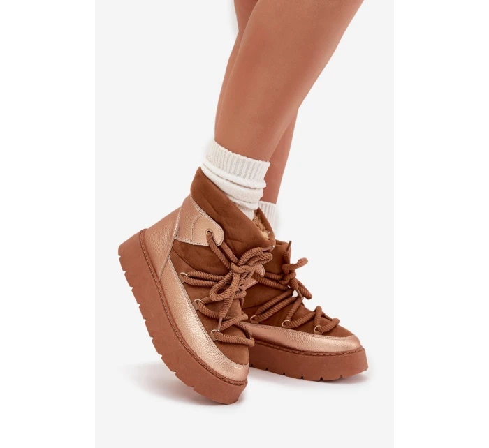 Nízké dámské sněhule s teplým kožíškem a silným šněrováním Camel Xarina Nízké dámské sněhule s teplým kožíškem a silným šněrováním Camel Xarina