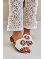 Kožené Pantofle S Dekorací Na Plochém Podpatku Bílé Lewski model 21682268 - Boto Kožené Pantofle S Dekorací Na Plochém Podpatku Bílé Lewski model 21682268 - Boto