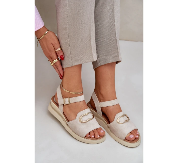 Dámské Sandály Na Klínu S Ozdobou Béžové Salianes