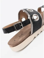 Moderní černé dámské sandály bez podpatku Moderní černé dámské sandály bez podpatku