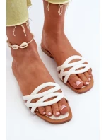 Dámské sandály z ekokože na ploché podrážce bílé model 21657557 - Boto Dámské sandály z ekokože na ploché podrážce bílé model 21657557 - Boto